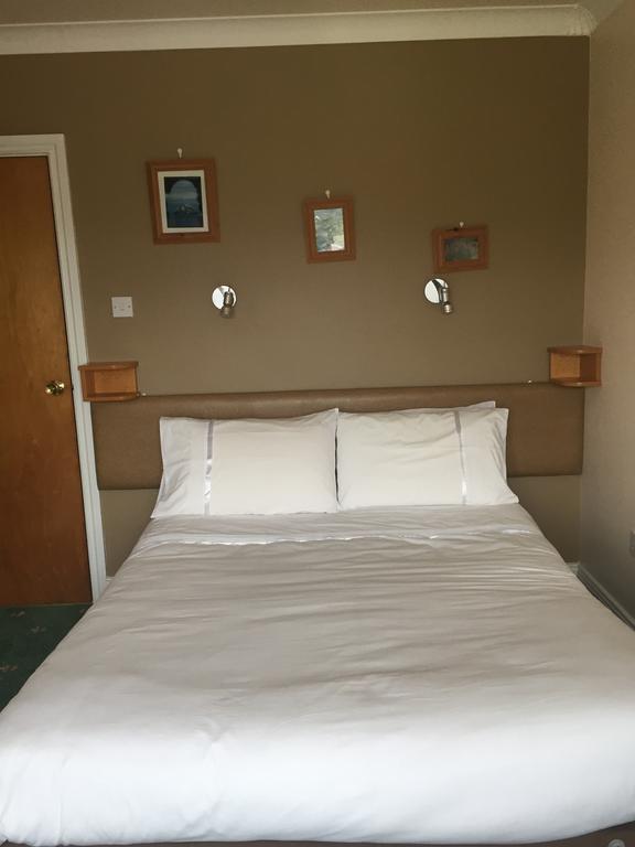 Iveragh Heights Bed & Breakfast Cahersiveen ภายนอก รูปภาพ